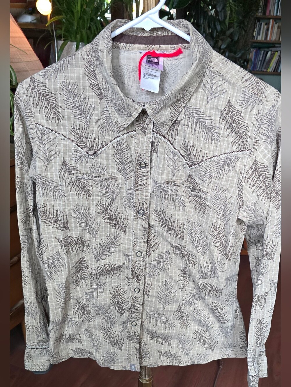 North Face Pearly Snap Button Up